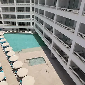 Hotel Bluesea Lagos De Cesar ****