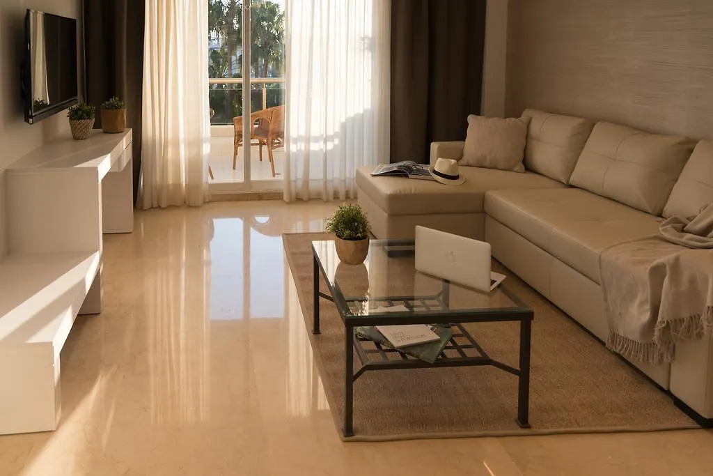 Mediterraneo Sitges Aparthotel